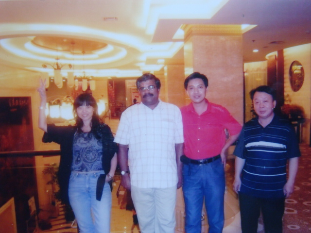 会见印度合作伙伴