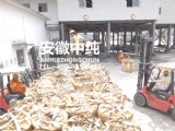 钢球卸货现场03